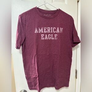American eagle super soft XS burgundy tee